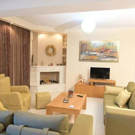 公寓 In 3bdr Up To 6 People Balcony Chalkís